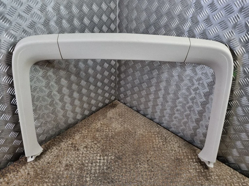 Tailgate trim A2977404400