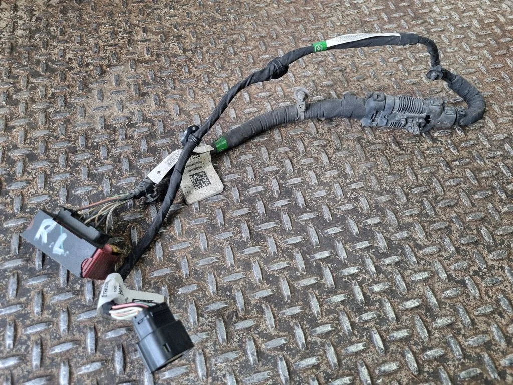 Parking sensor (PDC) wiring loom P68489300AA