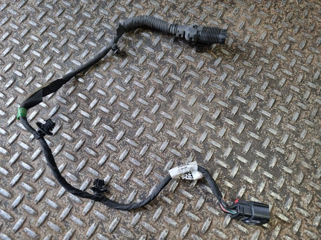 Parking sensor (PDC) wiring loom P68489300AA