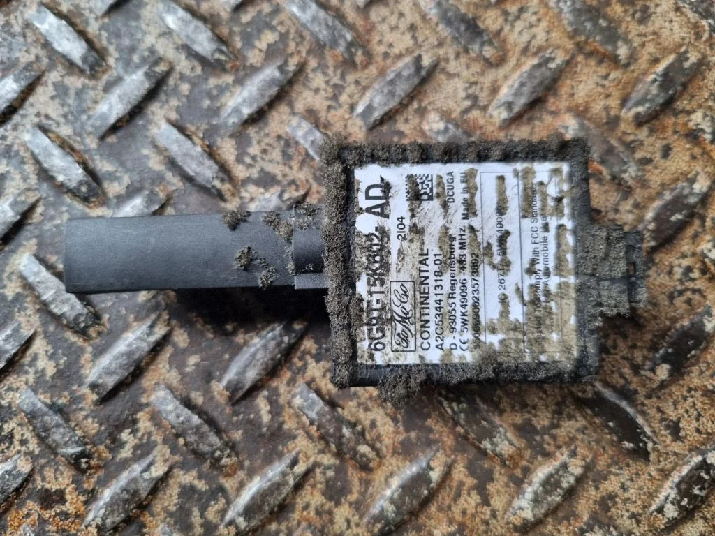 Imobilaizera nolasītājs (antena) 6G9T15K602AD
