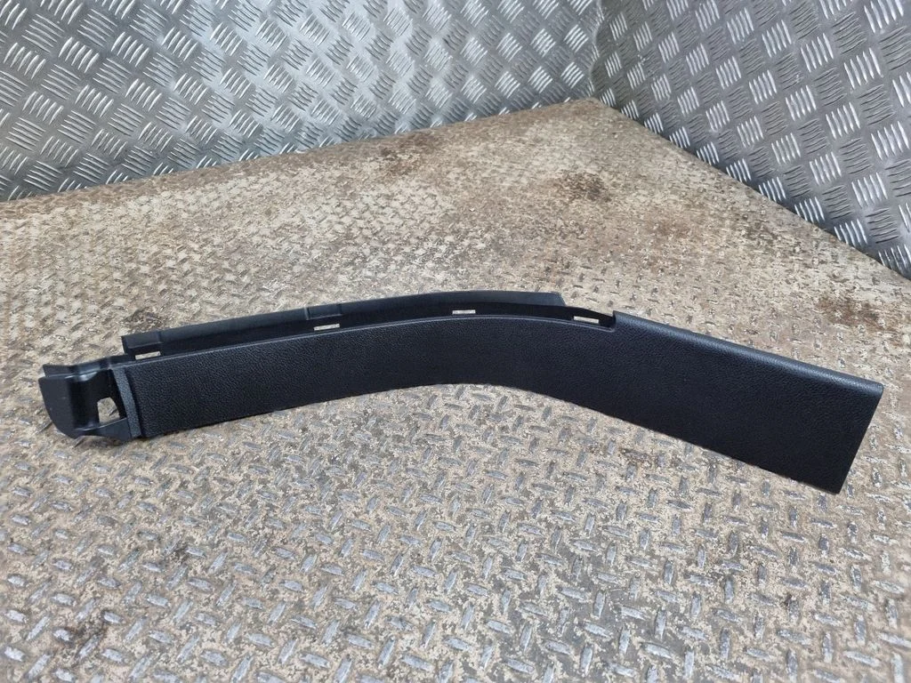 Other sill/pillar trim element 5VP09DX9AA