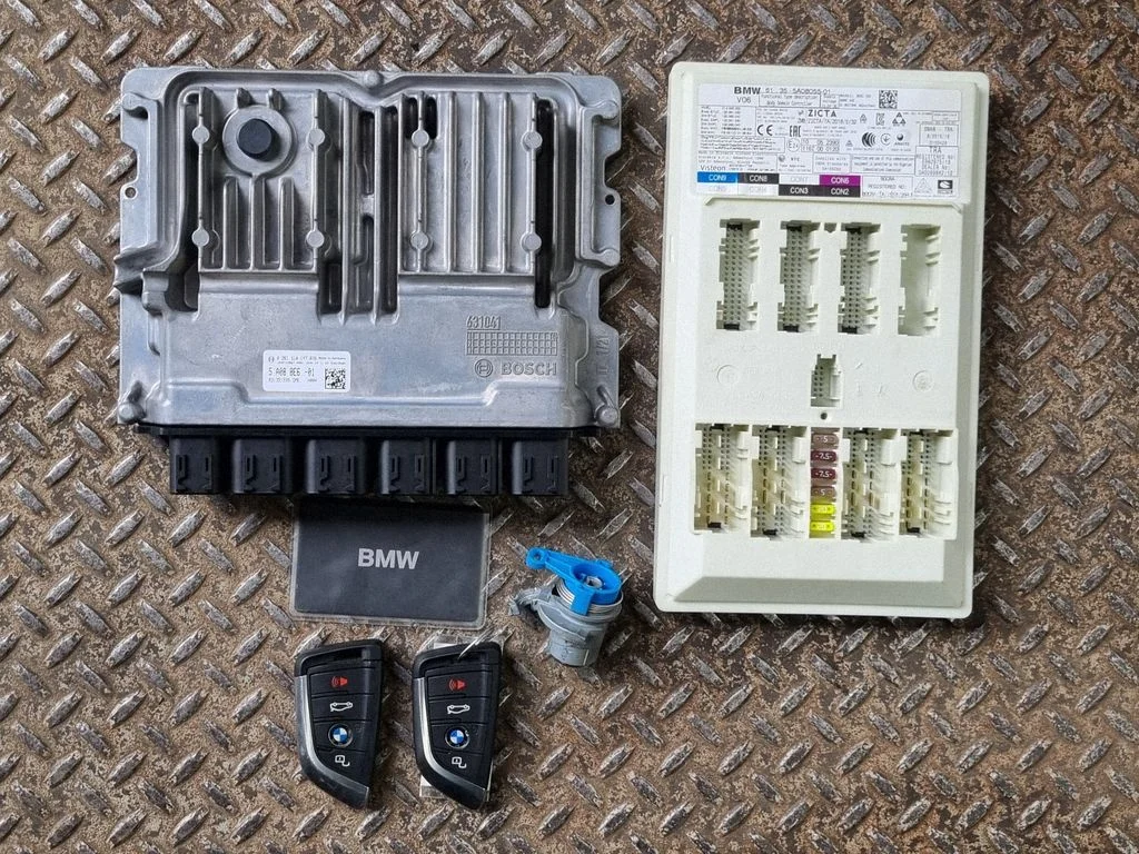 Engine ECU kit and lock set 5A088E6
