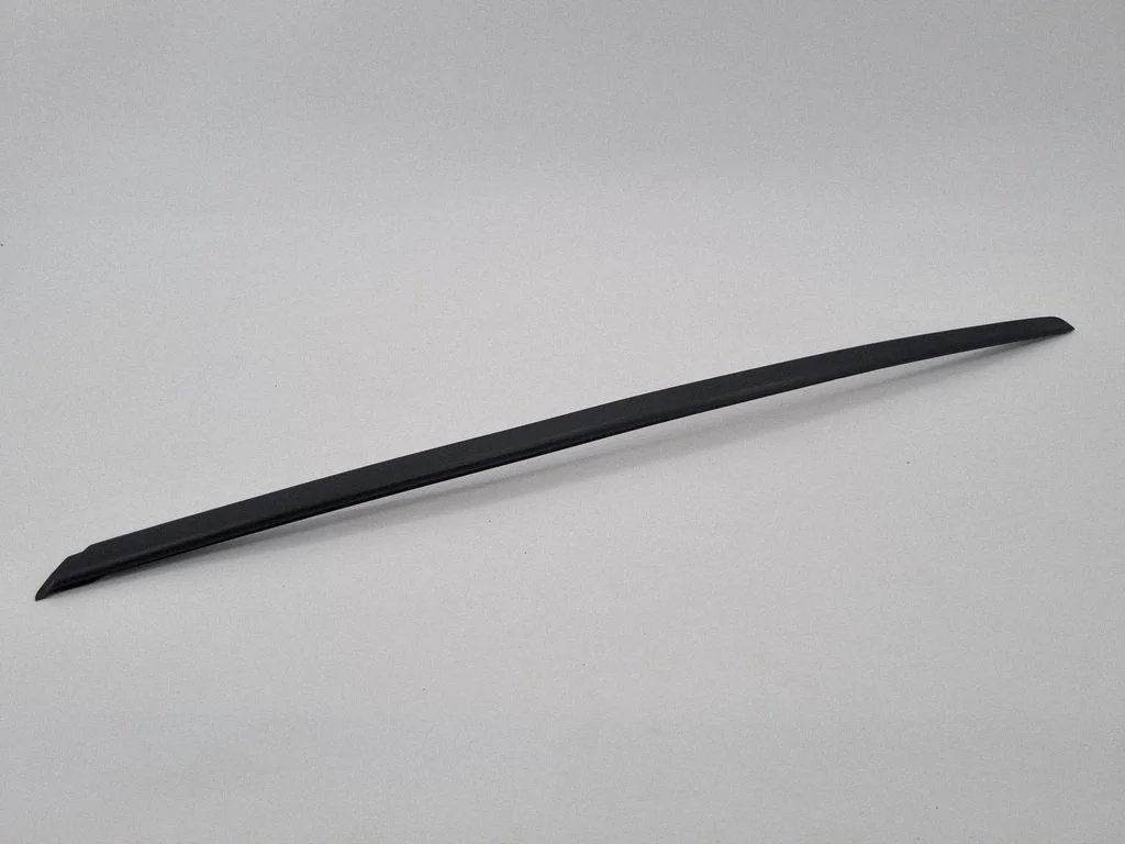 Windshield trim – Audi RS Q3 (2019-)
