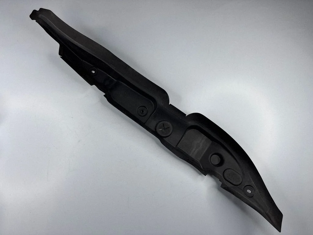 Fender end trim A2978890000