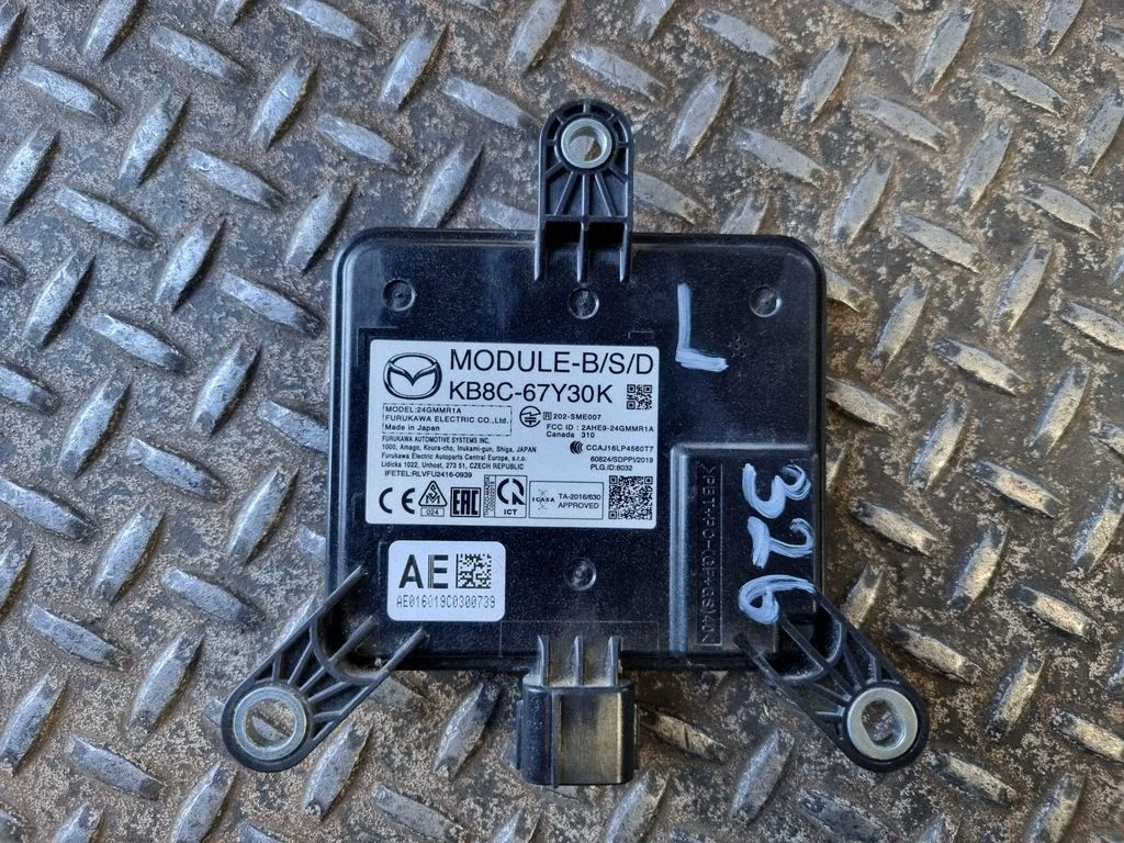 Aklās zonas modulis KB8C67Y30K