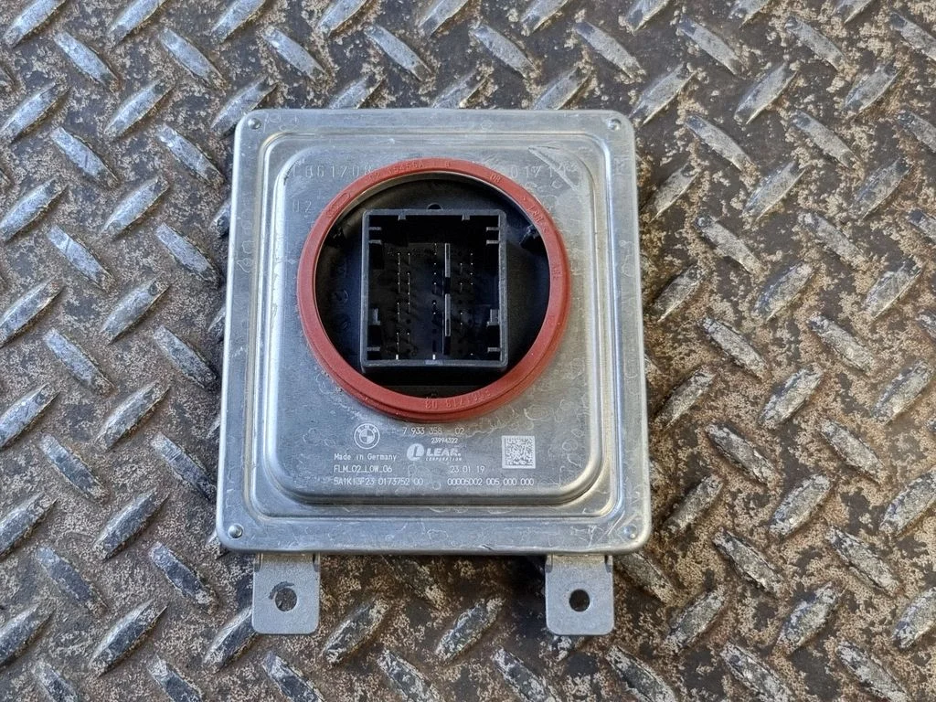 LED ballast control module 7933358