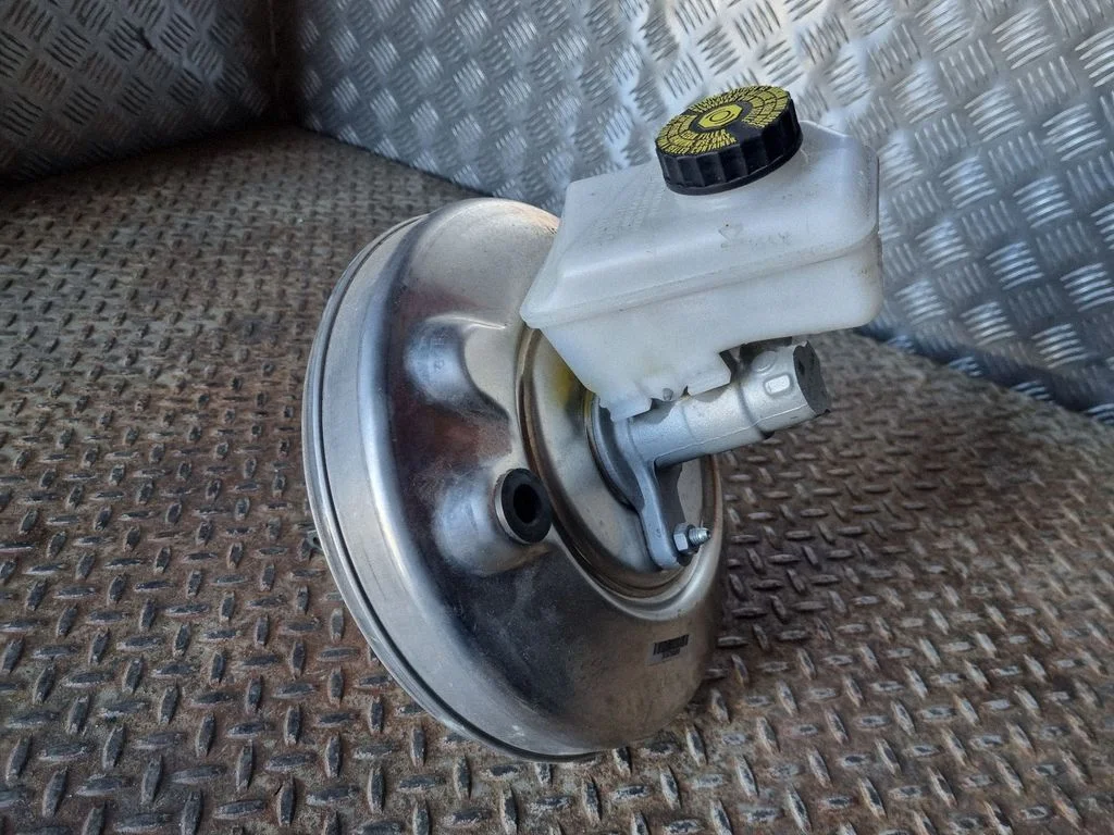 Brake booster – BMW 1 Series F40 (2019-2023)