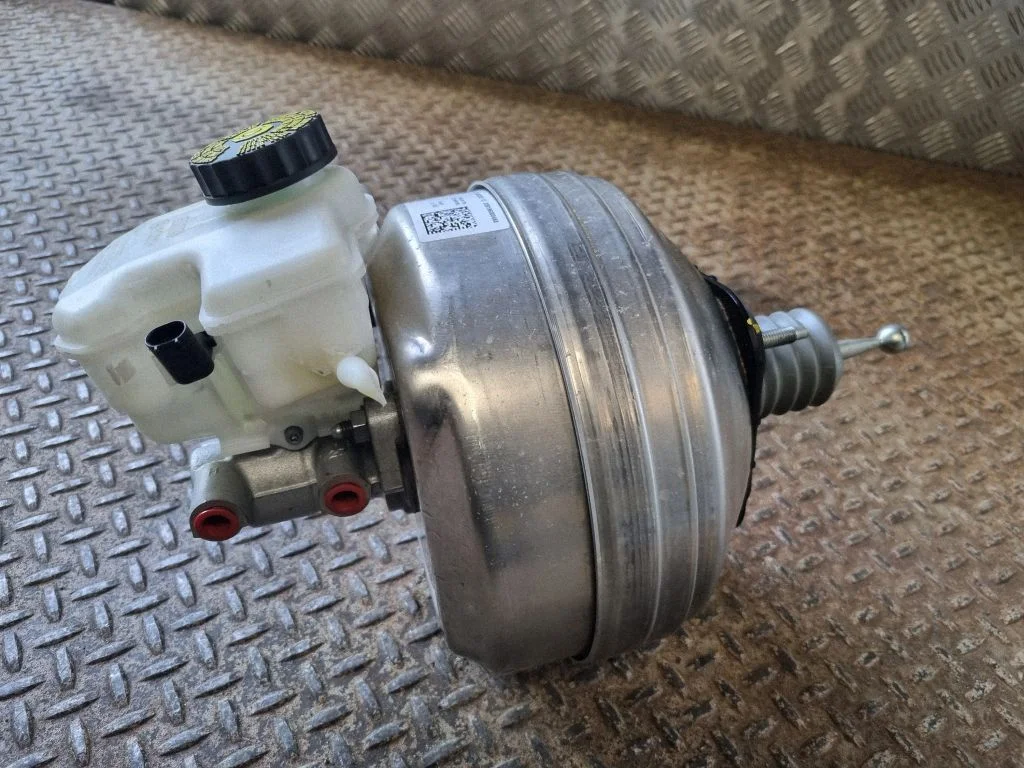 Brake booster 6892202