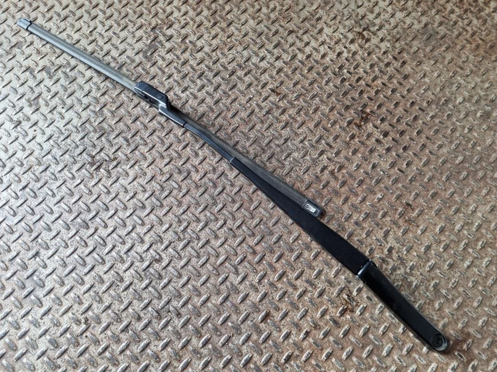 Windshield/front glass wiper blade – Volkswagen Tiguan Allspace (2017-)
