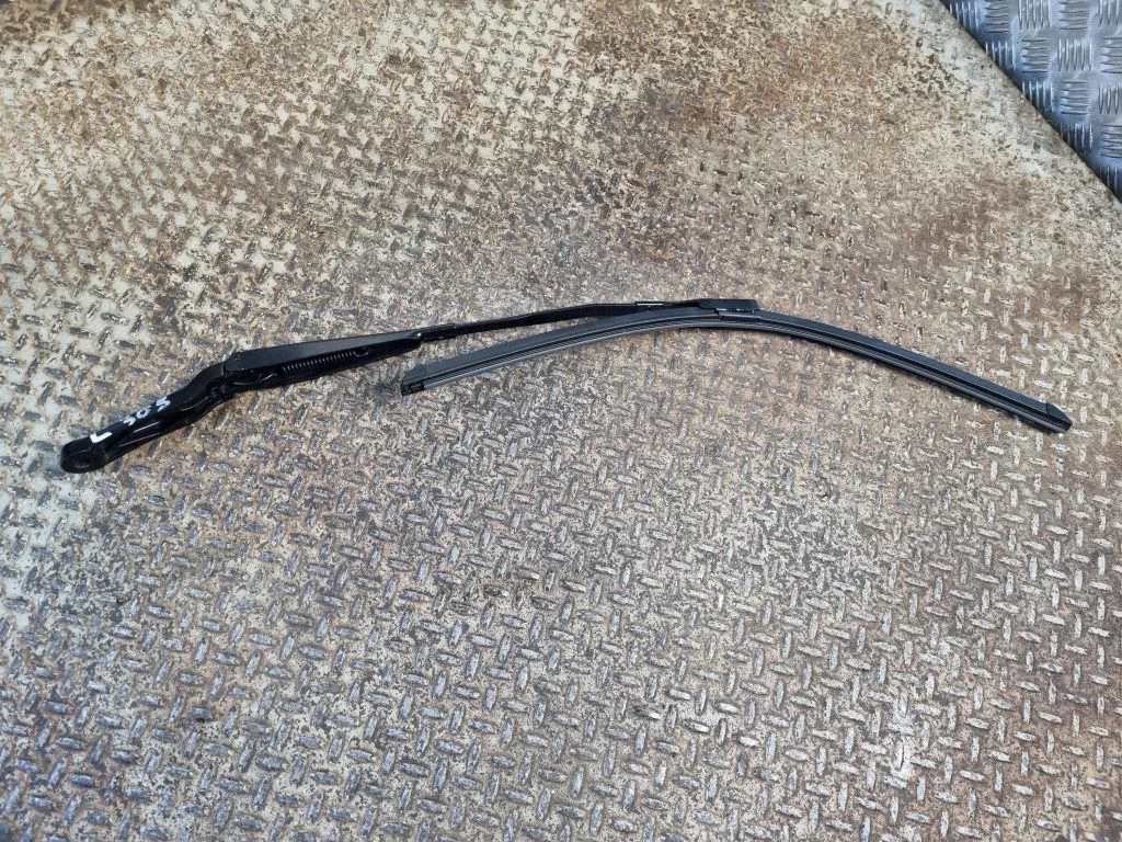 Windshield/front glass wiper blade 80B955407