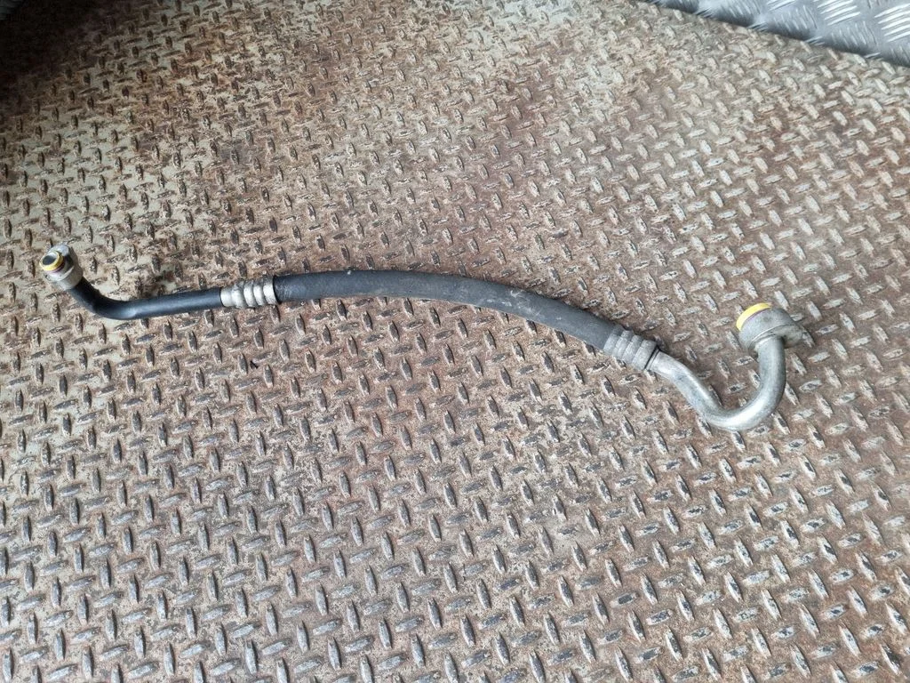 Air conditioning (A/C) pipe/hose 7L5820744H