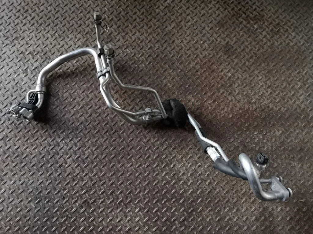 Air conditioning (A/C) pipe/hose GJ3219A834AE