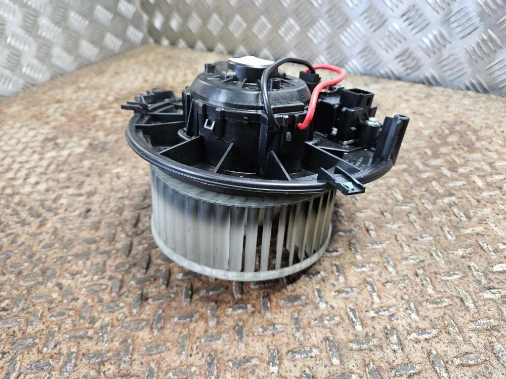 Heater fan/blower – Volkswagen Tiguan Allspace (2017-)