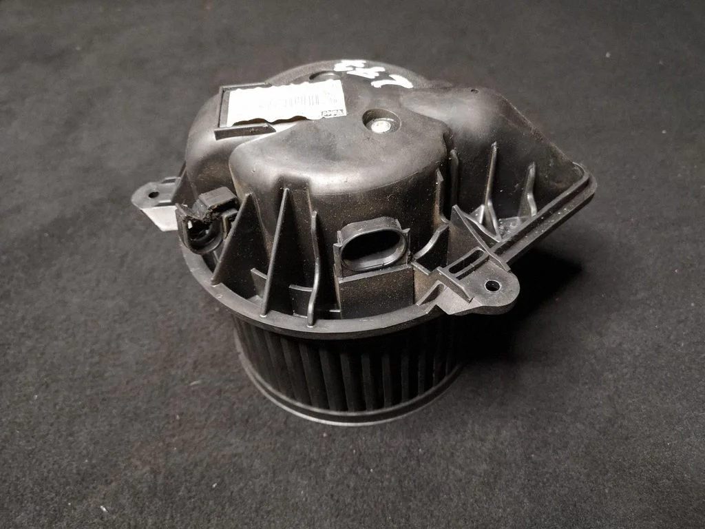 Heater fan/blower – Peugeot 406 (1999-2006)