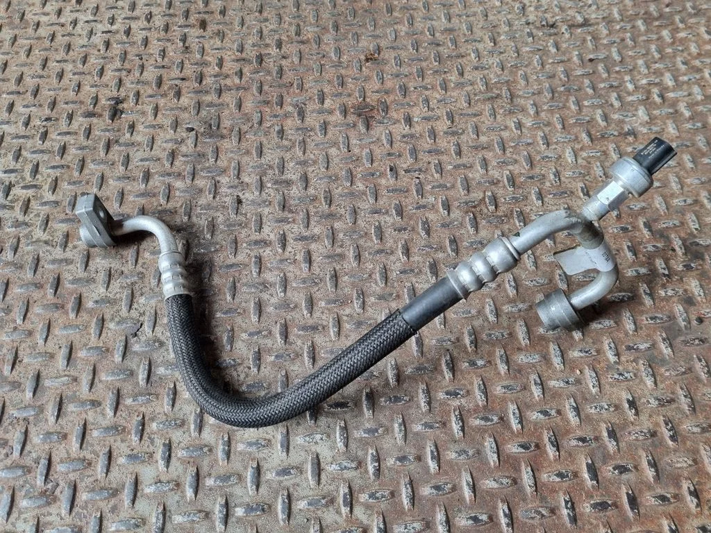 Air conditioning (A/C) pipe/hose – Ford Kuga II (2013-2019)