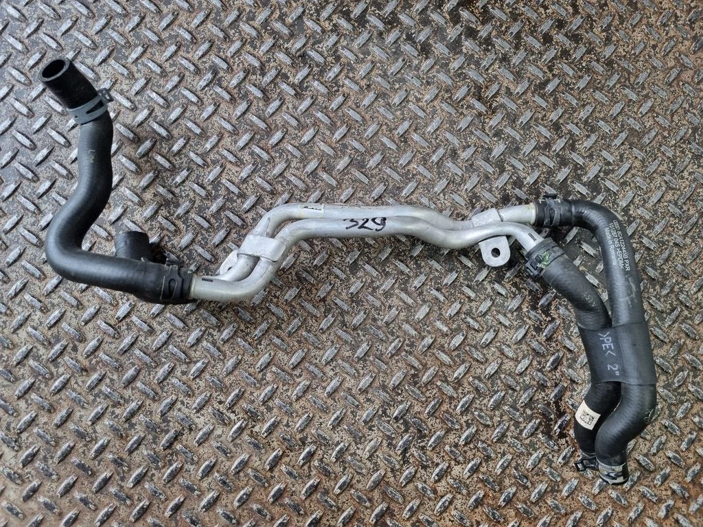 Engine coolant pipe/hose 80A122448D