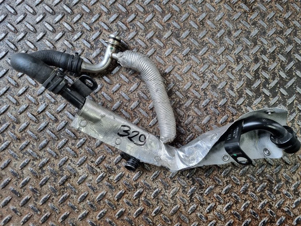 Engine coolant pipe/hose 06L121085AF