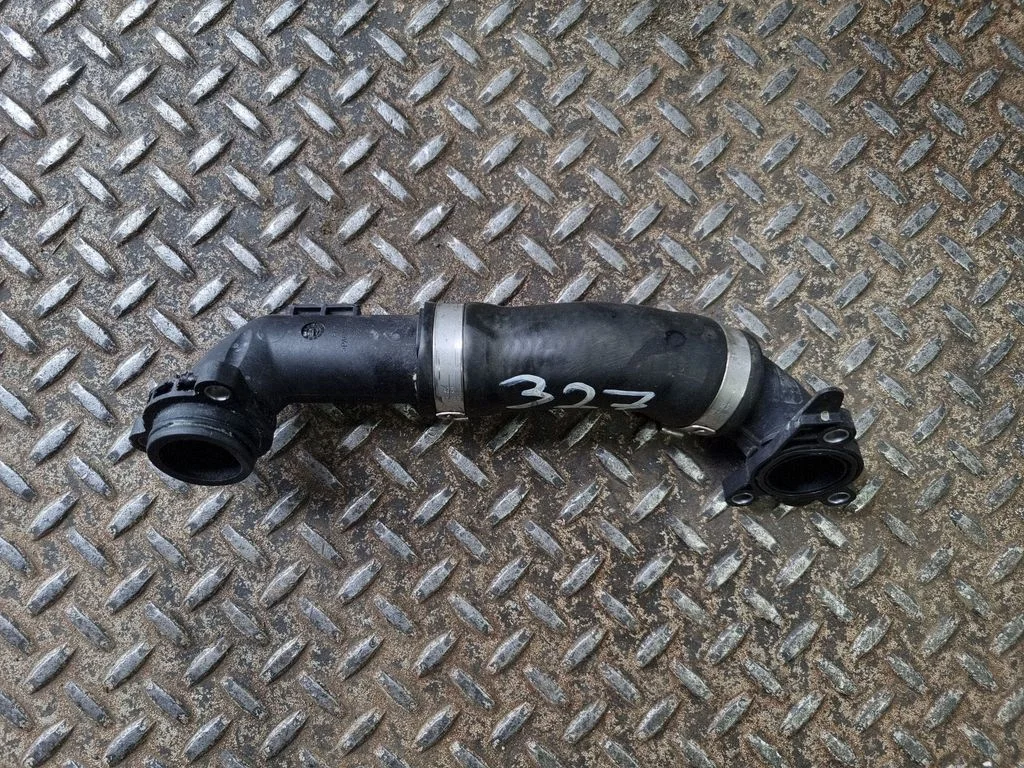 Engine coolant pipe/hose 8645546