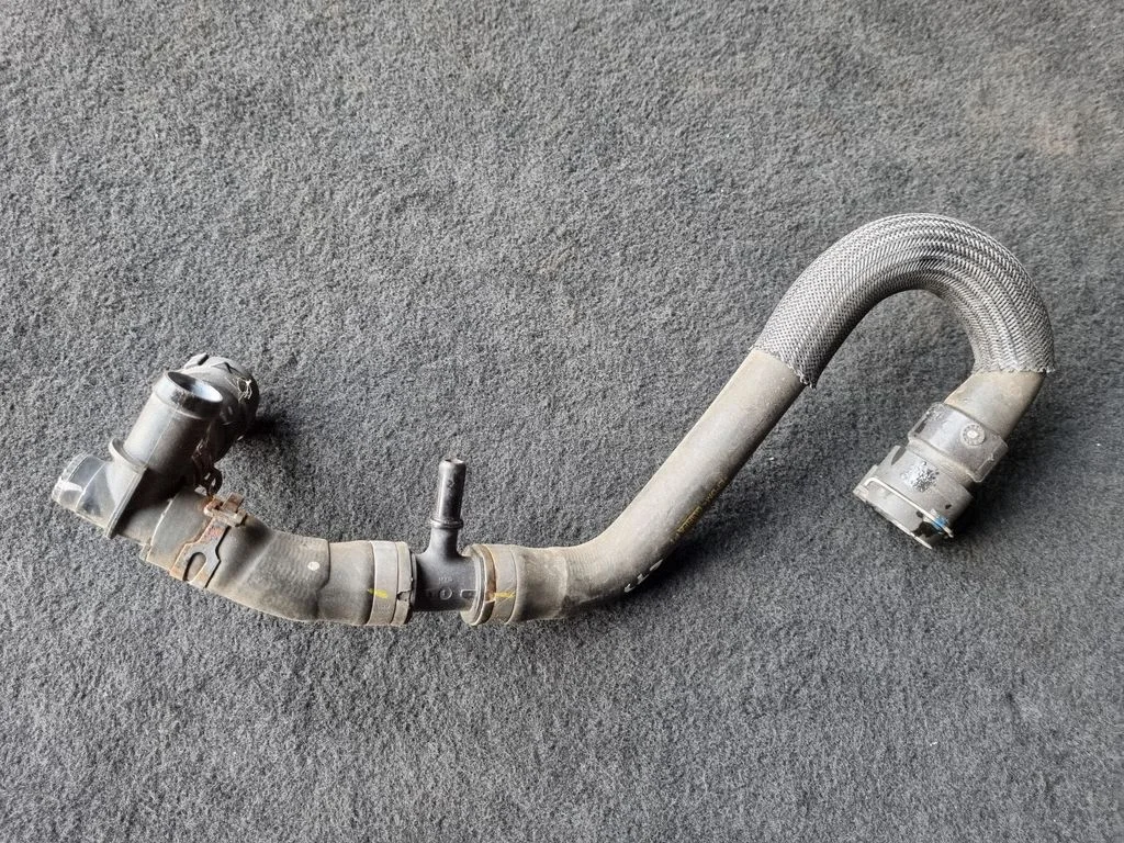 Engine coolant pipe/hose – Land Rover Range Rover Evoque L538 (2011-2018)