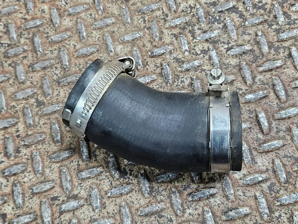 Intercooler hose/pipe 5QN145828