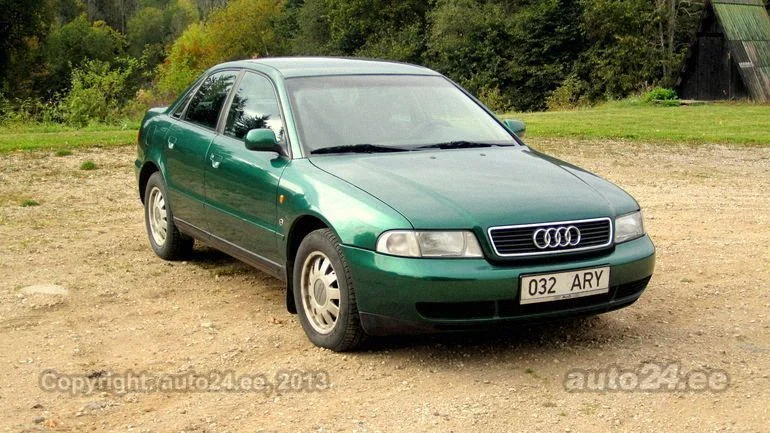 Audi A4 S4 B5 8D