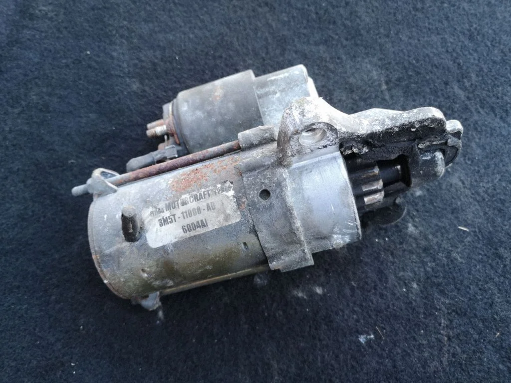 Starter 3M5T11000AD