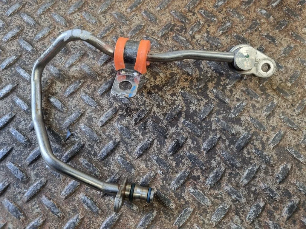 Määrimistoru(d)/-voolik(ud) JX6G6K679BB