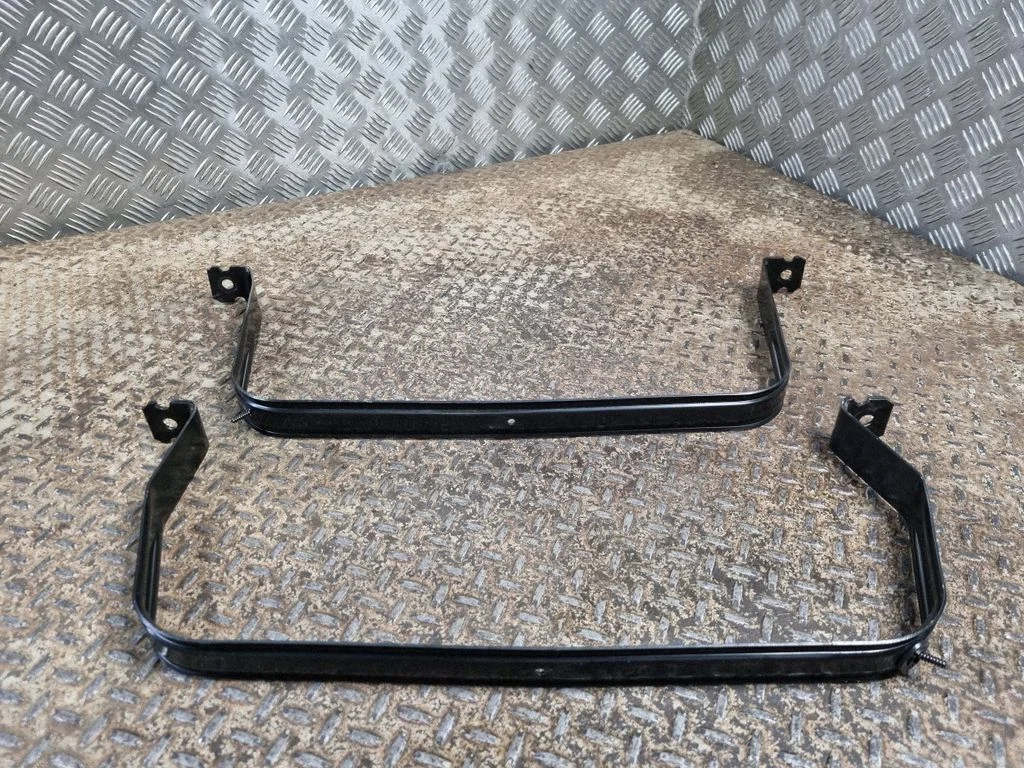 Kütusepaagi kinnitusklamber (-klambrid) – Volkswagen Tiguan Allspace (2017-)