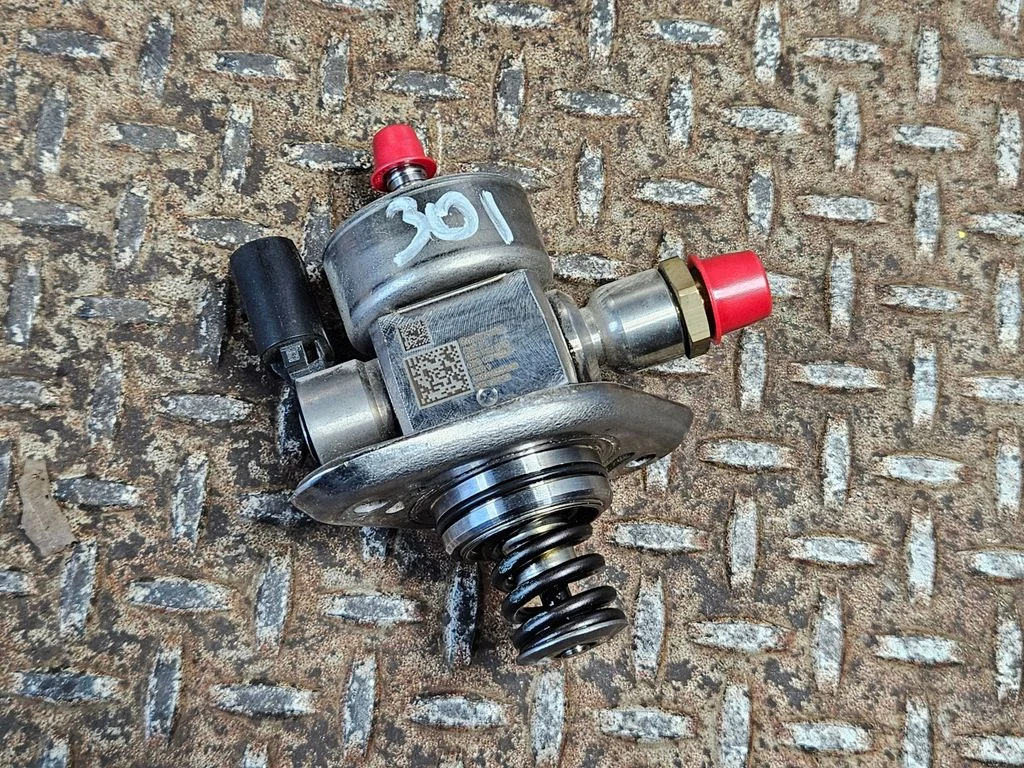 Fuel injection high pressure pump – Volkswagen Tiguan Allspace (2017-)