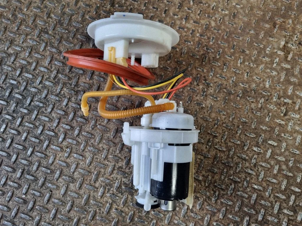 In-tank fuel pump 80A919087