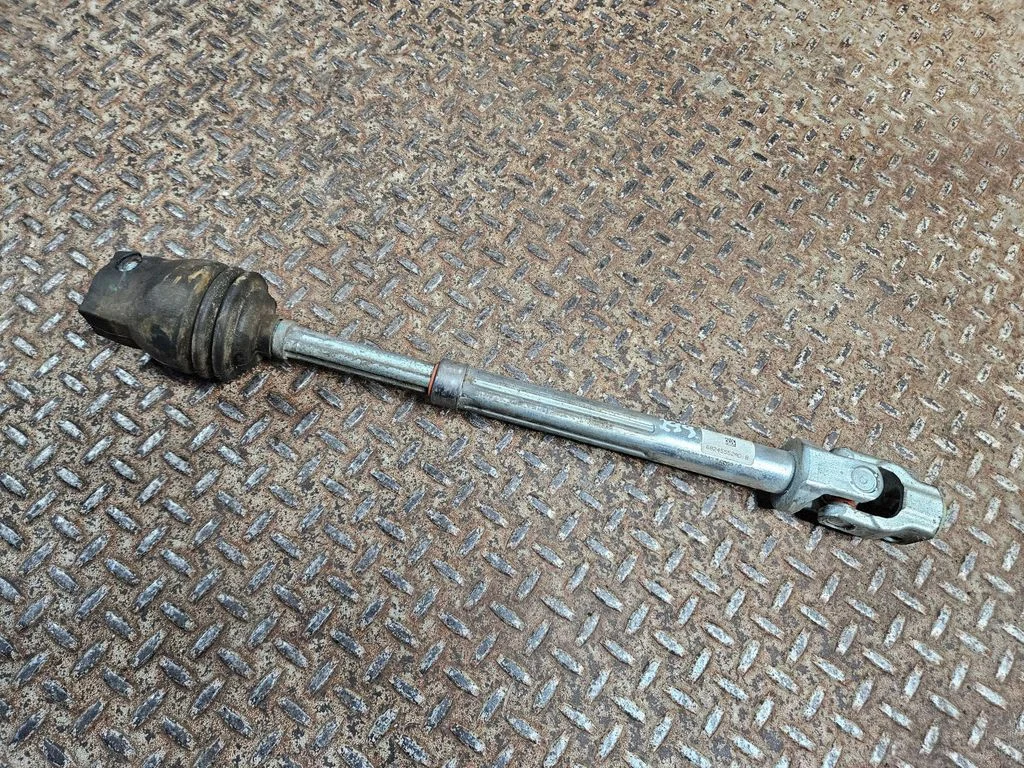 Steering column universal joint 68245552AD