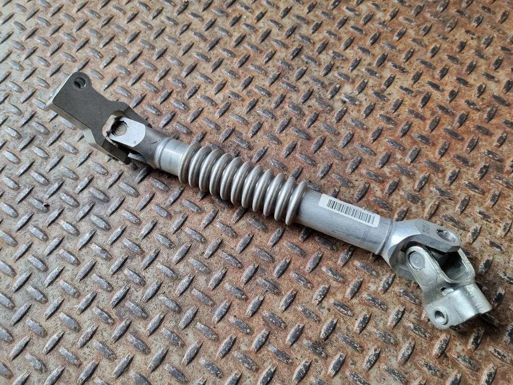 Steering column universal joint 6865253