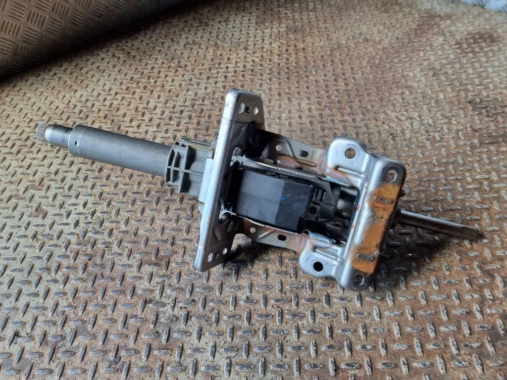 Steering wheel axle – Audi A4 Allroad B8 (2008-2016)
