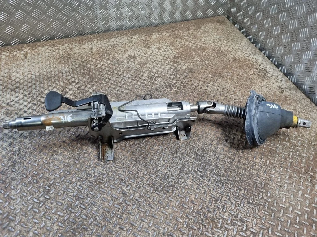 Steering wheel axle 68140568AG