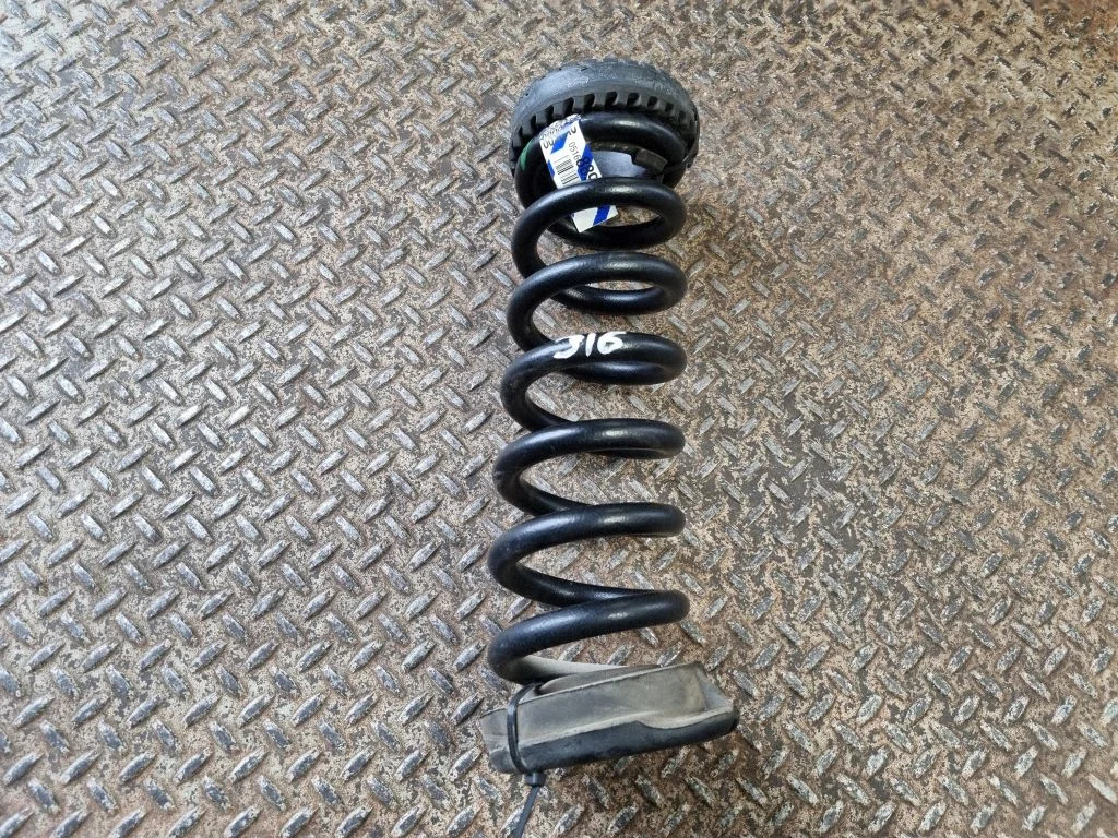 Rear coil spring 05168896AC