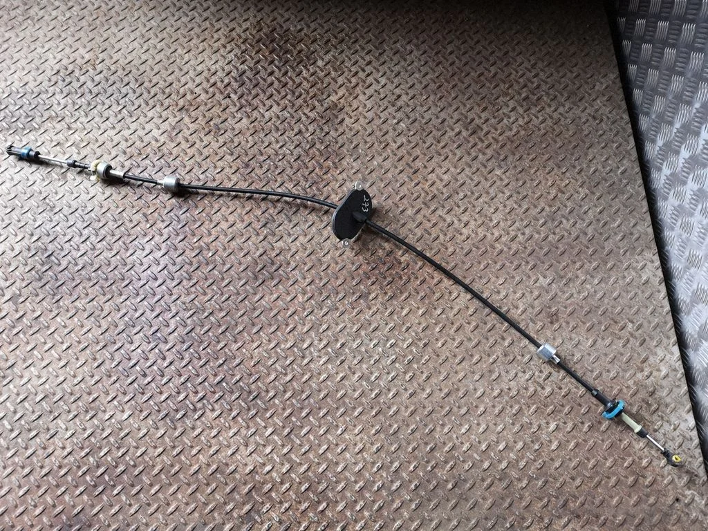 Gear shift cable linkage 1257170222
