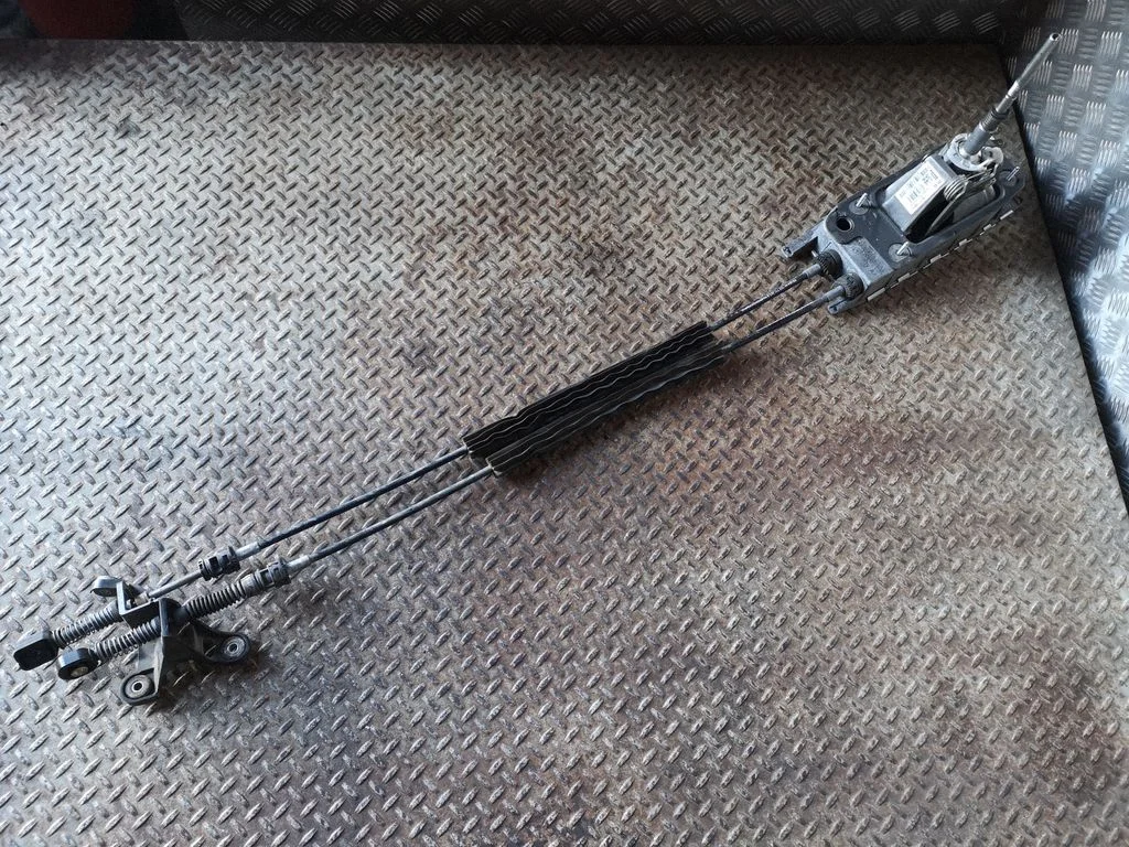 Gear selector mechanism – Skoda Yeti (5L) (2009-2017)
