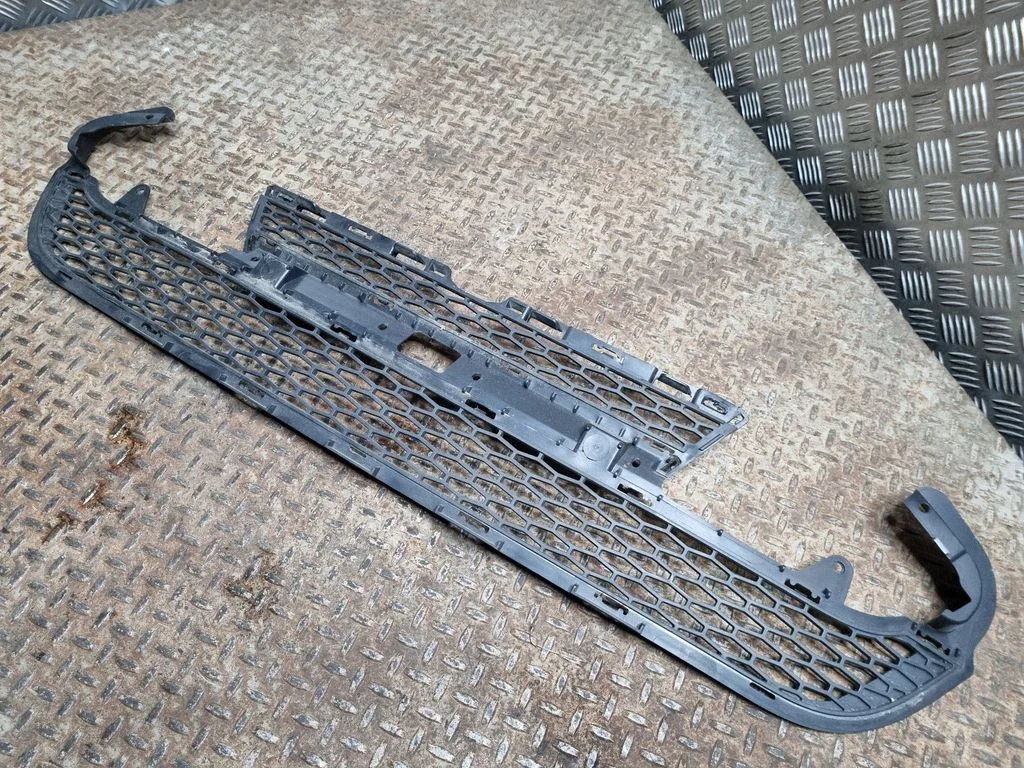 Front bumper lower grill GJ3217K945A