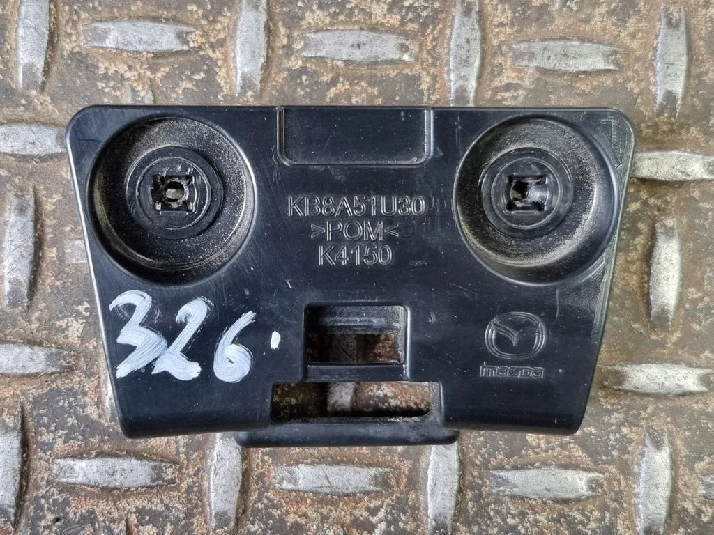 Galinis laikiklis bamperio