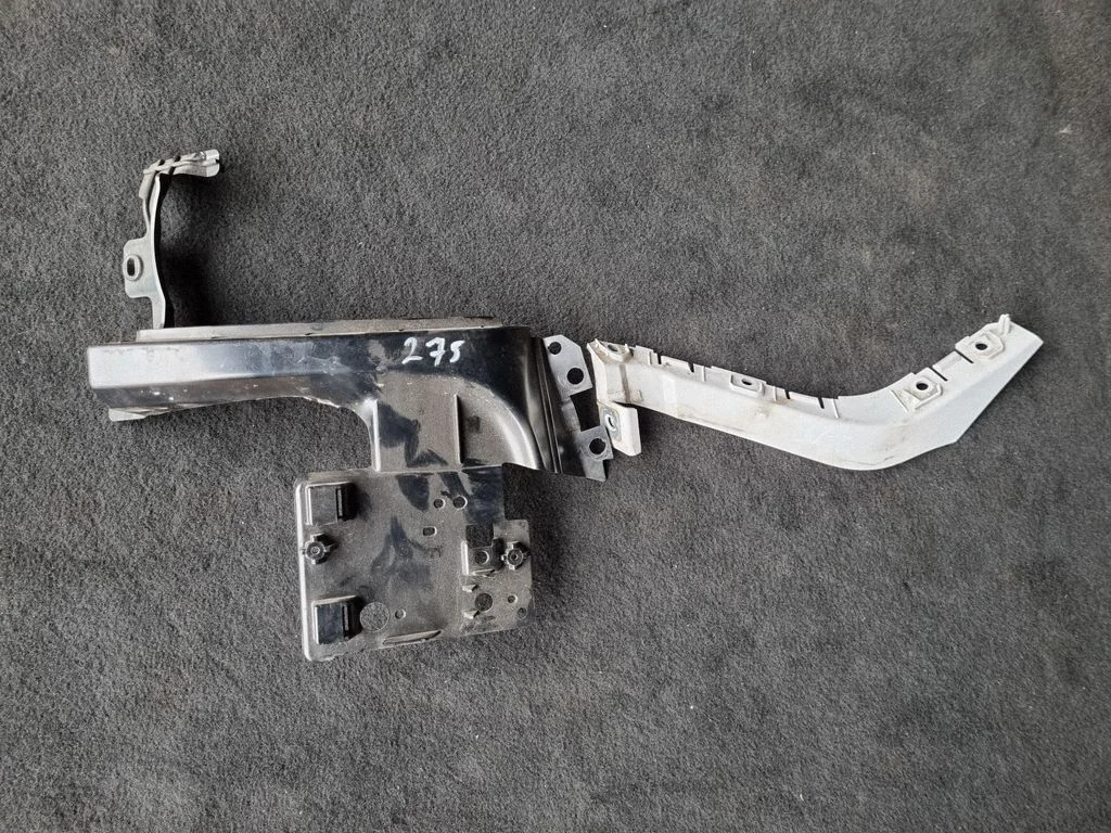 Mocowanie zderzaka tylnego EJ3217A150AE