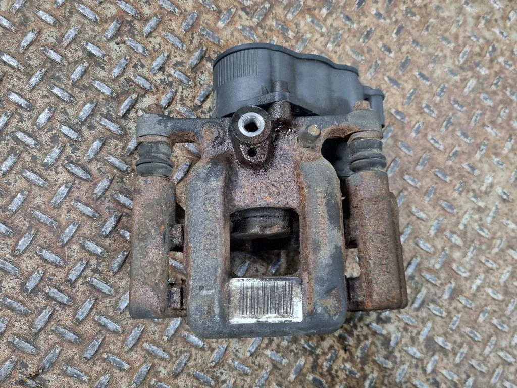Rear brake caliper – Opel Grandland X (2017-2024)