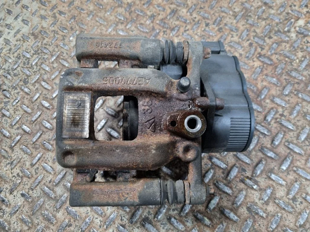 Rear brake caliper – Opel Grandland X (2017-2024)
