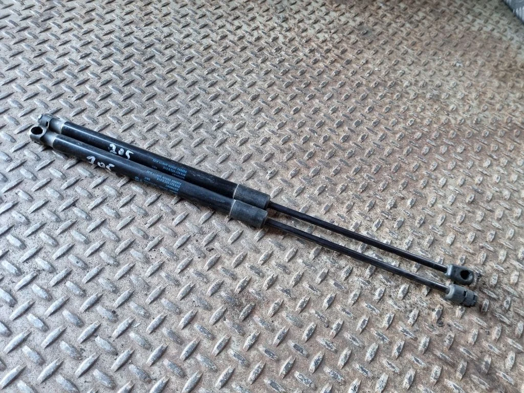 Tailgate/trunk strut/damper – Audi A4 Allroad B8 (2008-2016)