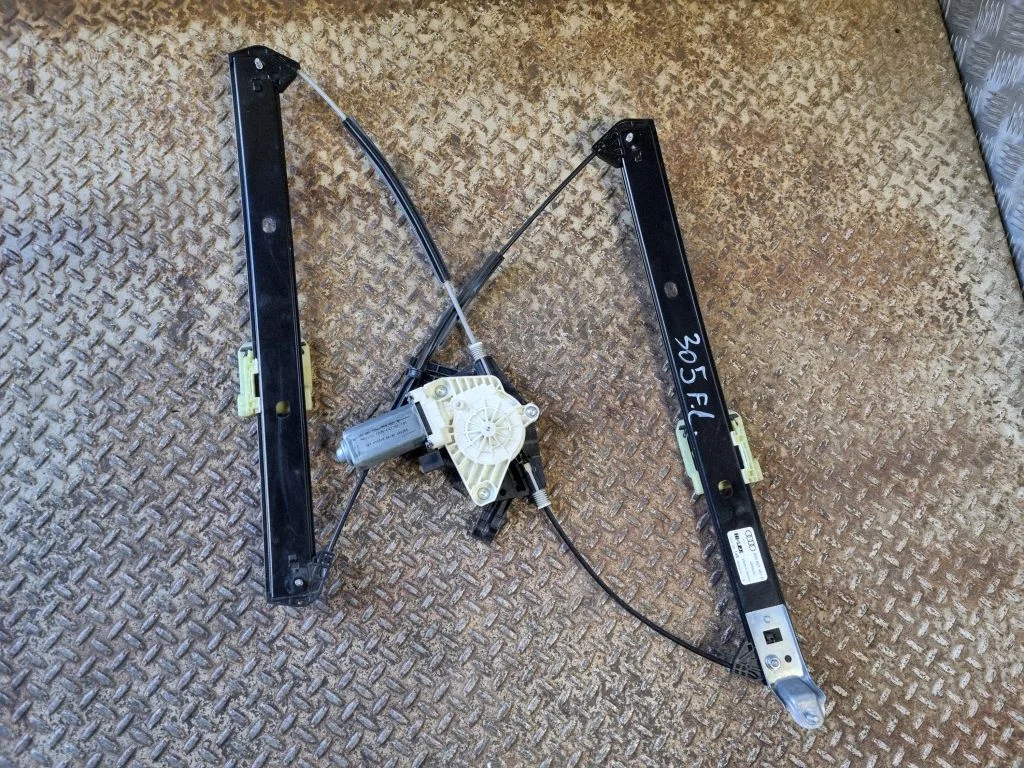 Front door window regulator with motor 80A837461A