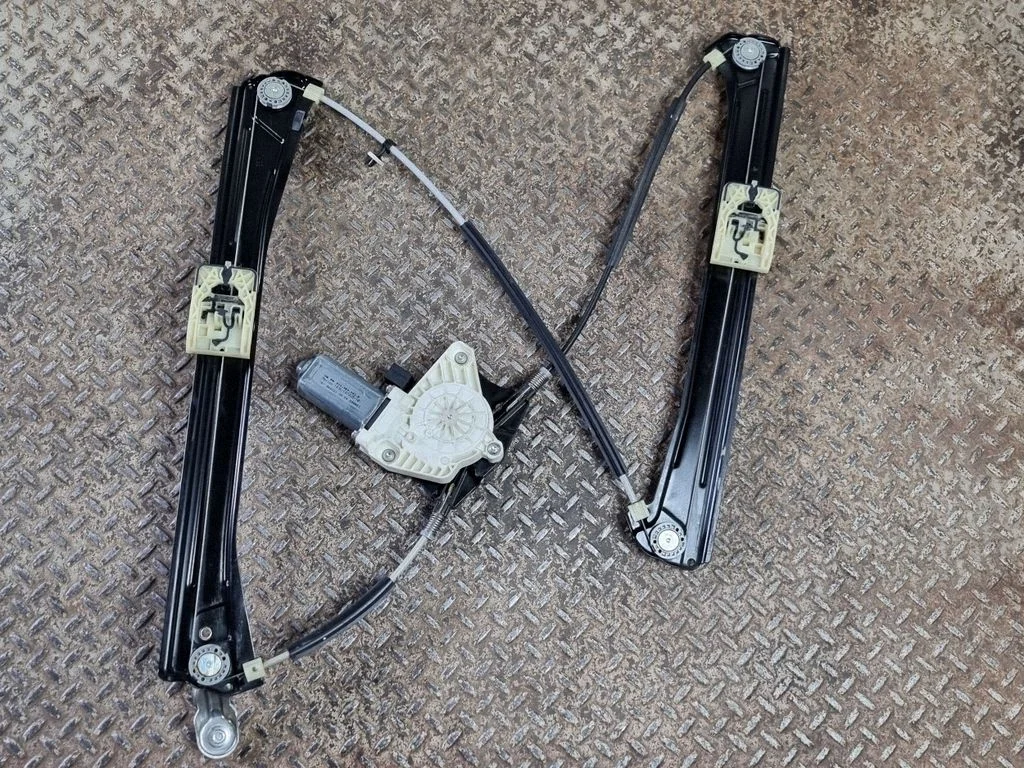 Front door window regulator with motor – Volkswagen Tiguan Allspace (2017-)