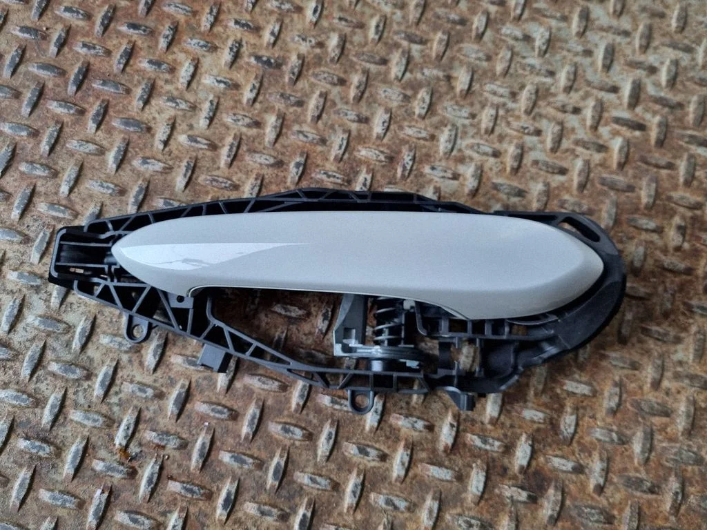 Rear door exterior handle – BMW 1 Series F40 (2019-2023)