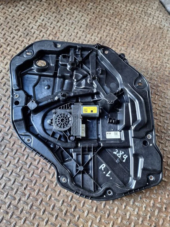 Rear door window regulator with motor 5A02FA7