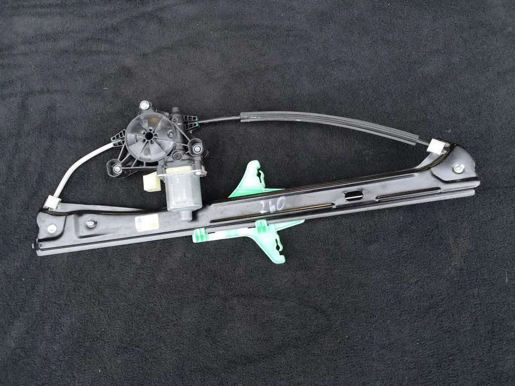 Rear door window regulator with motor 5NA839462C