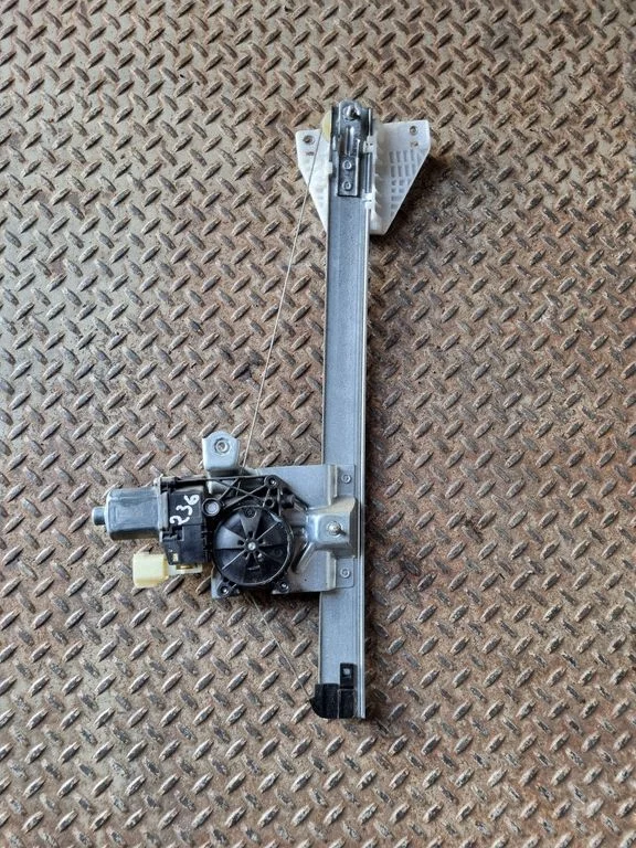 El. Lango pakėlimo mechanizmo komplektas