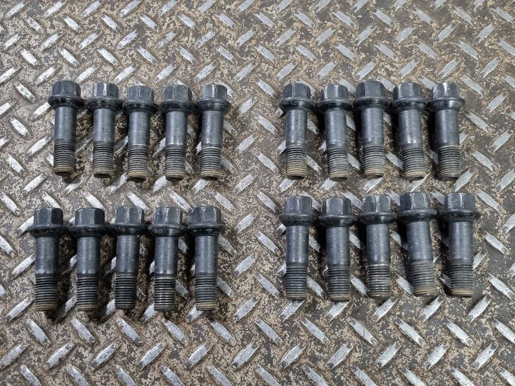 Nuts/bolts